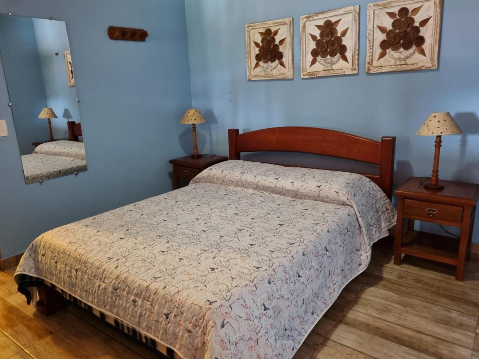 Guest house Estrada De Chao *